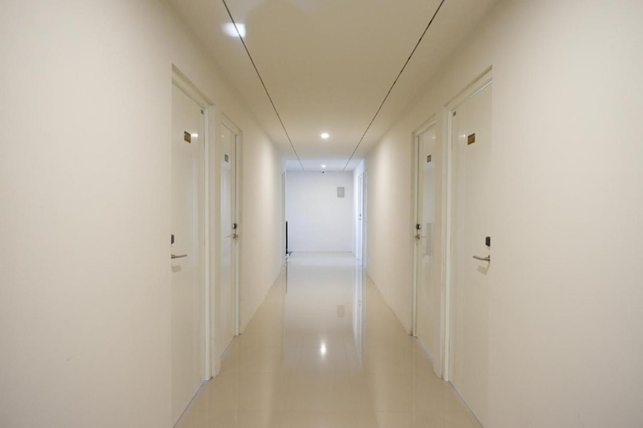 Reddoorz Plus Near Solo Baru ภายนอก รูปภาพ